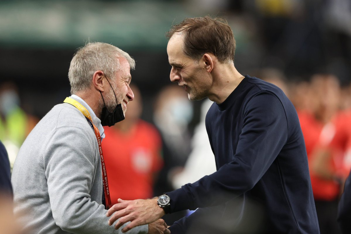 I want to check something in Chelsea!

Like for Graham Potter   OR   Retweet for Thomas Tuchel