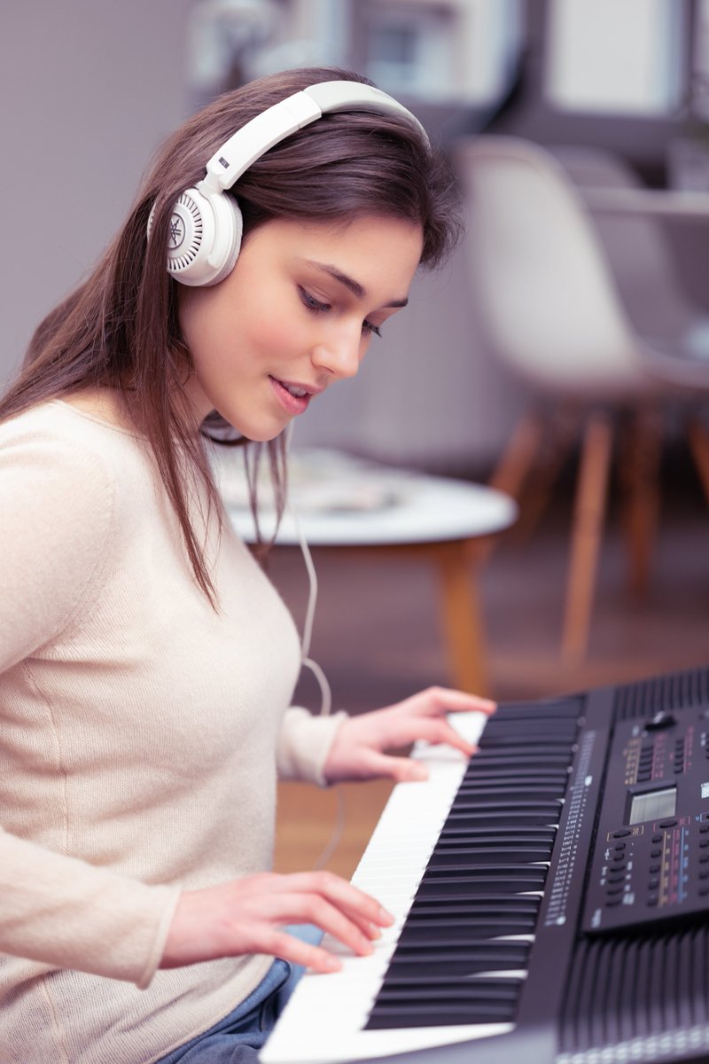 We have our Adult Keyboard Drop-In Class back on this evening - anyone wishing to join us, please contact us on 01908 528808 for further details. #keyboard #musicschool