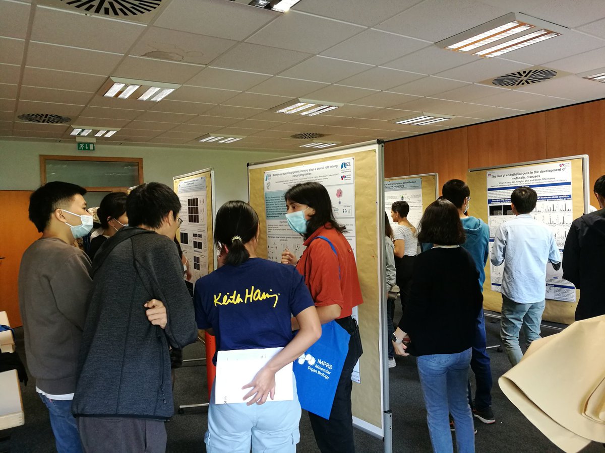 IMPRS_MOB's tweet photo. After a 2 years break, we meet again: IMPRS-MOB retreat 2022 in Weilburg! Kicking off the retreat with a poster session. Great opportunity for our students to exchange and discuss science! #networking #phdlife https://t.co/uqRCn1lzjs
