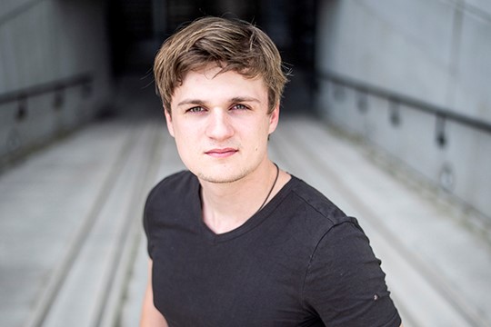 'Wij strijden voor huisvesting, vooral voor de internationals', zegt de nieuwe <a href="/vu_usr/">University Student Council VU</a>-voorzitter Joep van Dijk <a href="/VUamsterdam/">Vrije Universiteit Amsterdam (inactief)</a> <a href="/srvubond/">SRVU studentenbond</a> advalvas.vu.nl/verhalen/als-j…