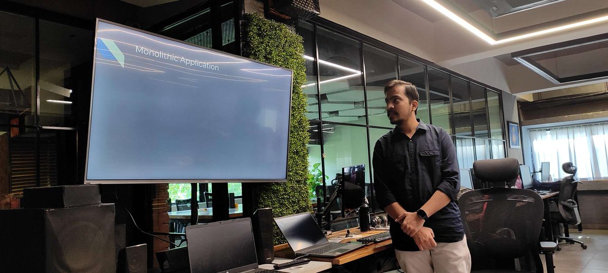 infynno's tweet photo. We are pleased 🙂of our developer @krunal7091 for sharing his skills at yesterday's Laravel Meetup Ahmedabad. @laravelahm @laraconIn 

#laravelmeetup #laravelahmedabad #opensource #infynno #laracon2023 https://t.co/kPgza0DE6W