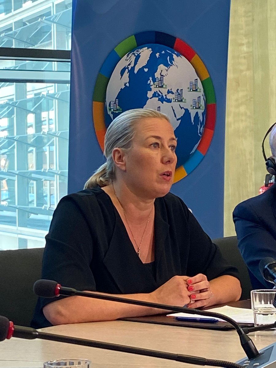 Wonderful to hear <a href="/JuttaUrpilainen/">Jutta Urpilainen</a> reinforcing the comittments of the #EU to working together with #LocalGov to ensure development, and specifically that a minimum €500million will be channelled through local government to build capacity and ensure local impact <a href="/CLGF_News/">CLGF</a>