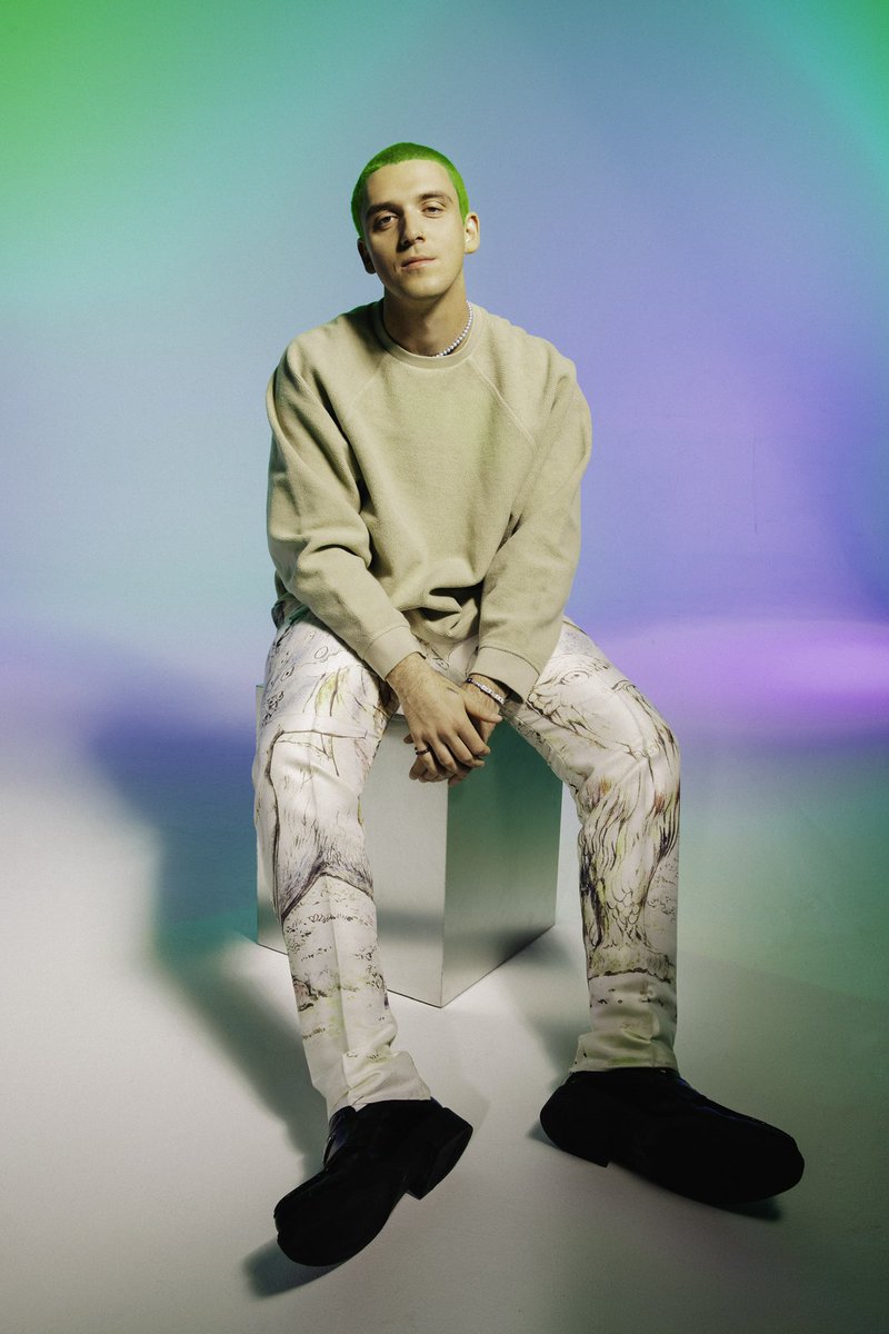 WynkMusic's tweet photo. It’s @lauvsongs’s world, we just live in it 😌

Which song from #All4Nothing is your fav? Tell us 🥰

#Lauv #Lauvers #LauvSongs #All4Nothing #Stranger #WynkMusic #KeepWynking https://t.co/L7Ja7qkoqE