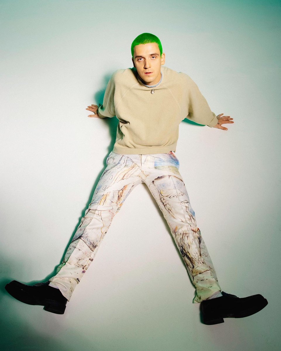 WynkMusic's tweet photo. It’s @lauvsongs’s world, we just live in it 😌

Which song from #All4Nothing is your fav? Tell us 🥰

#Lauv #Lauvers #LauvSongs #All4Nothing #Stranger #WynkMusic #KeepWynking https://t.co/L7Ja7qkoqE