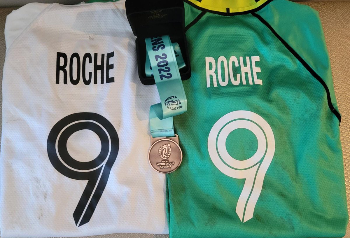 LansdowneFC's tweet photo. Massive congratulations to Lansdowne's @RochoCinco12 and his teammates for their bronze medal winning achievements at the Rugby World Cup Sevens in Cape Town this weekend! #Ireland7s #lfctid https://t.co/KYMOcL1WBM
