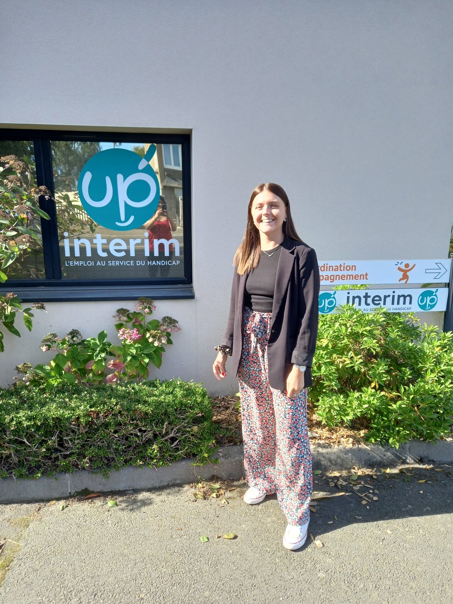 Up_SaintBrieuc's tweet photo. L'équipe Up' Intérim Saint-Brieuc s'agrandit ! 🥳 Léa a intégré l'agence en tant que chargée de recrutement et d'accompagnement en alternance et vous accueillera avec plaisir ☺🌈
Bienvenue Léa !
#emploi #upinterim #handicap #inclusion #rentree2022 #iciccarecrute #stage https://t.co/JYnbsJjOVb
