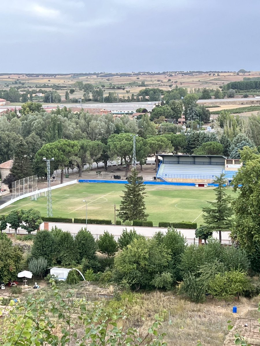 DannyLast's tweet photo. Went hiking in &amp; around Lerma near Burgos this morning. Lovely place and their football team Racing Lermeño Club de Fútbol (@_racinglermeno_ ) are match day poster champions: https://t.co/CKDDJaYdab