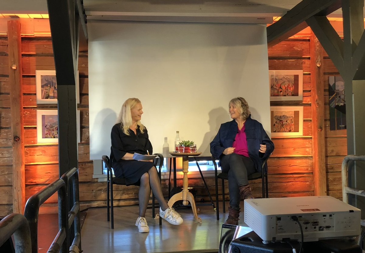 Topp å være med når Kina er på dagsorden på <a href="/bjornsonfest/">Bjørnsonfestivalen</a>, her med dyktige @martespurk om «Kjerstis Kina». Heldige oss som fikk bidra på Nesset, gården der Bjørnstjerne Bjørnson vokste opp