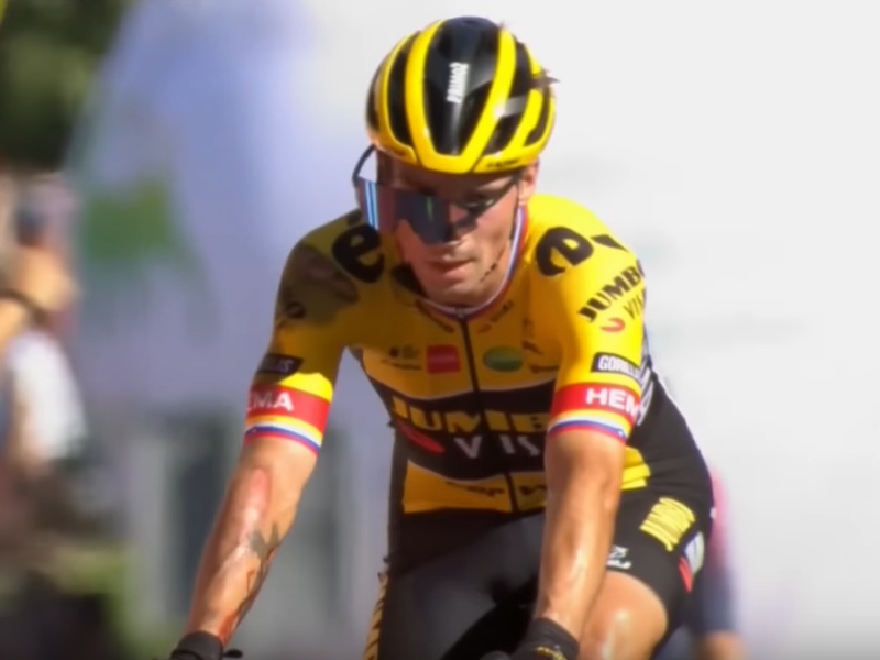 TourOnTV's tweet photo. Well you could say that Remco Evenepoel was without rival - a recap of Stages 16-21 of the 2022 Vuelta a Espana

https://t.co/04zsD5dx1y https://t.co/pblcEP2rfE