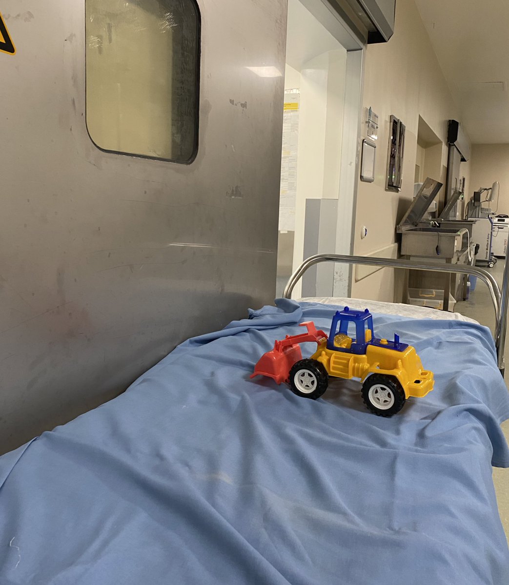 erenerl_'s tweet photo. Adam kepçesini park edip sünnet oldu 😁 #pediatricurology https://t.co/TX5ifOSkSv