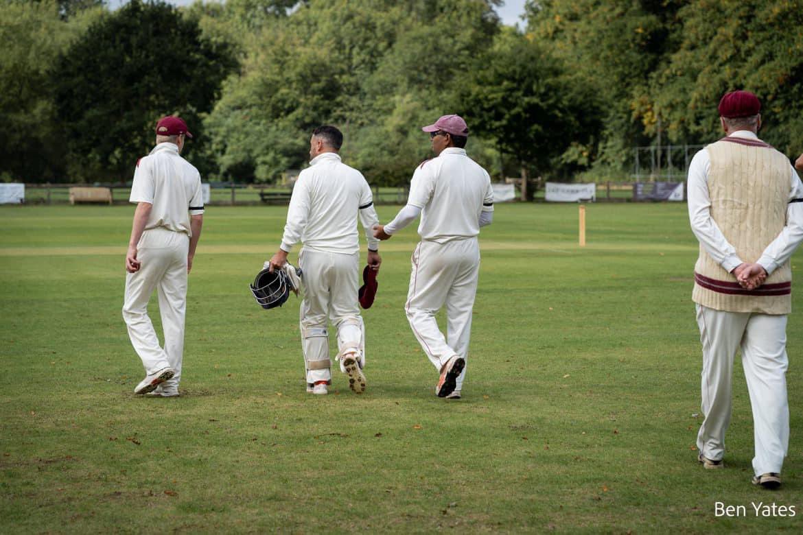 Witney Mills C.C (@witneymillscc) on Twitter photo On Sat we played our traditional season closer at <a href="/SUWCC/">Shipton-under-Wychwood CC</a>. It was great for all to be able to pay our respects to our Queen. A minutes silence was respectfully observed. Thanks loads to Shipton for your hospitality and a great game of cricket and also to <a href="/bxnyates/">Ben Yates</a> for the photos. On Sat we played our traditional season closer at <a href="/SUWCC/">Shipton-under-Wychwood CC</a>. It was great for all to be able to pay our respects to our Queen. A minutes silence was respectfully observed. Thanks loads to Shipton for your hospitality and a great game of cricket and also to <a href="/bxnyates/">Ben Yates</a> for the photos.