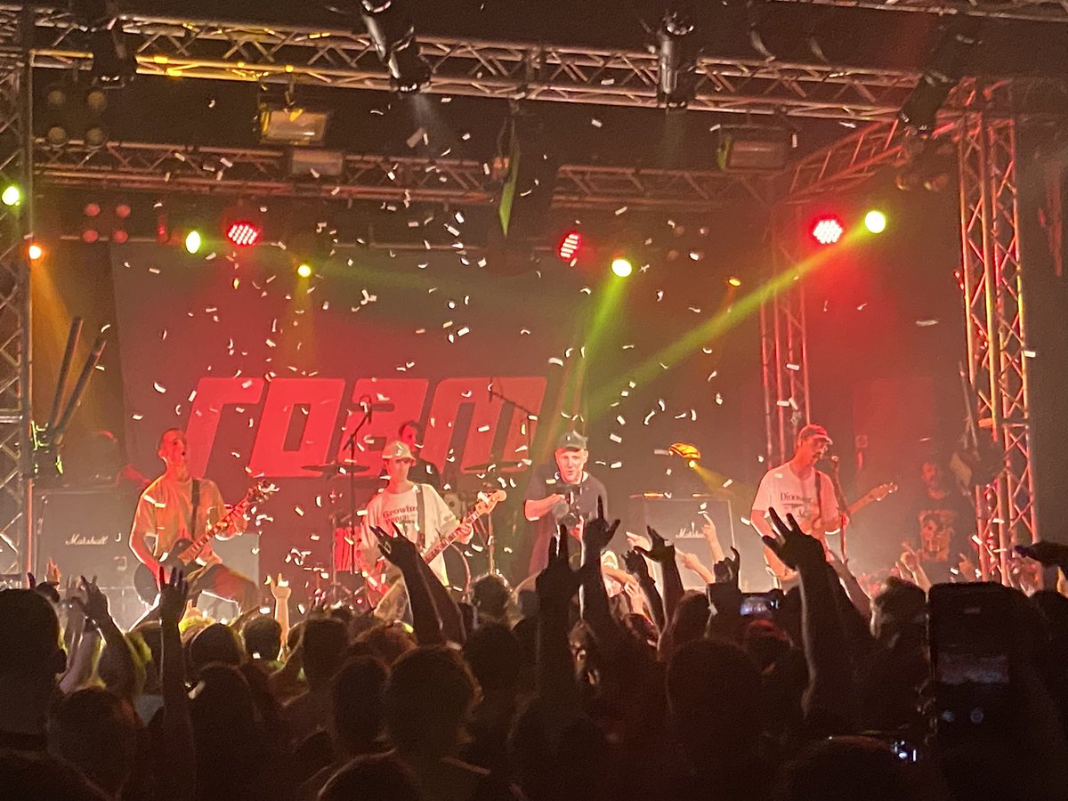 Only a small amount of times will you find a band who’s music truly connects with you. <a href="/ROAMse/">ROAM</a> have done that for the last 10 years and they have left me with music that I will listen to for many more still to come