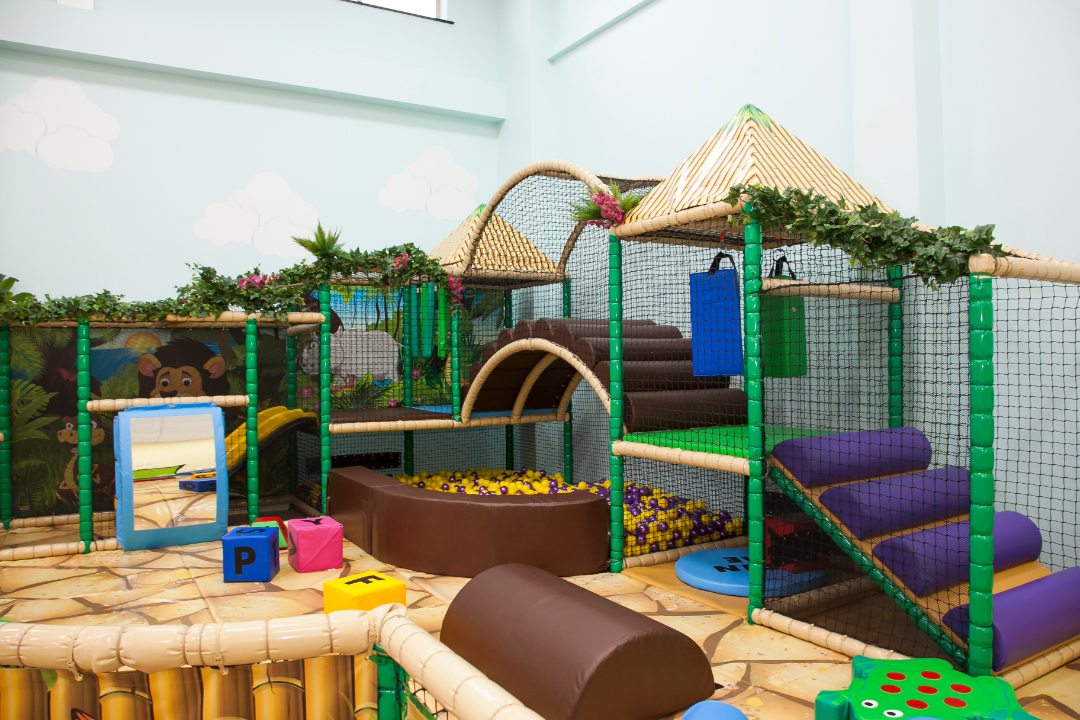 Visit Roar &amp; Explore today!

An award winning family indoor soft play area located at the <a href="/DairyFarmSC/">Dairy Farm Centre</a> Stewartstown Road

For opening times go to:
roarandexplore.com