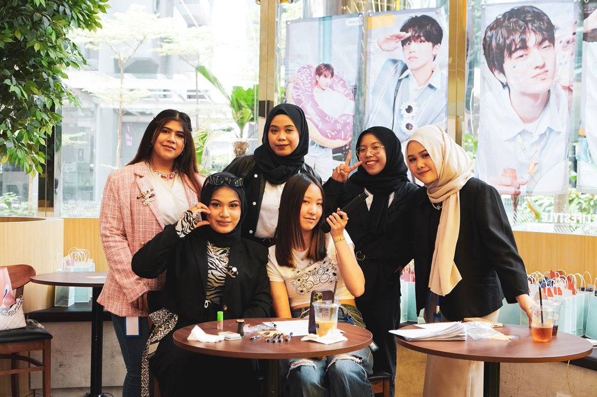 last but not least, our team. WE MADE IT GUYS!🔥🥳🫶🏻  

Big thanks to MY TEUME who came to this event. so happy for the warm and nice feedback we received. we really hope you guys had fun!! we apologize for all the inconvenience. thankyou, you guys are rock!🤘🏼

#MYTEUME_Emart24