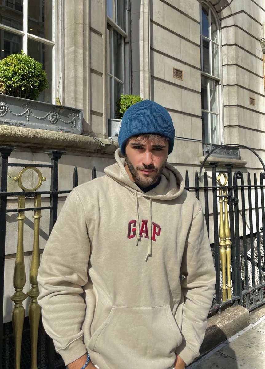 Patxii20's tweet photo. Callejeando por londonn jejejej https://t.co/GhhITZ5N7q