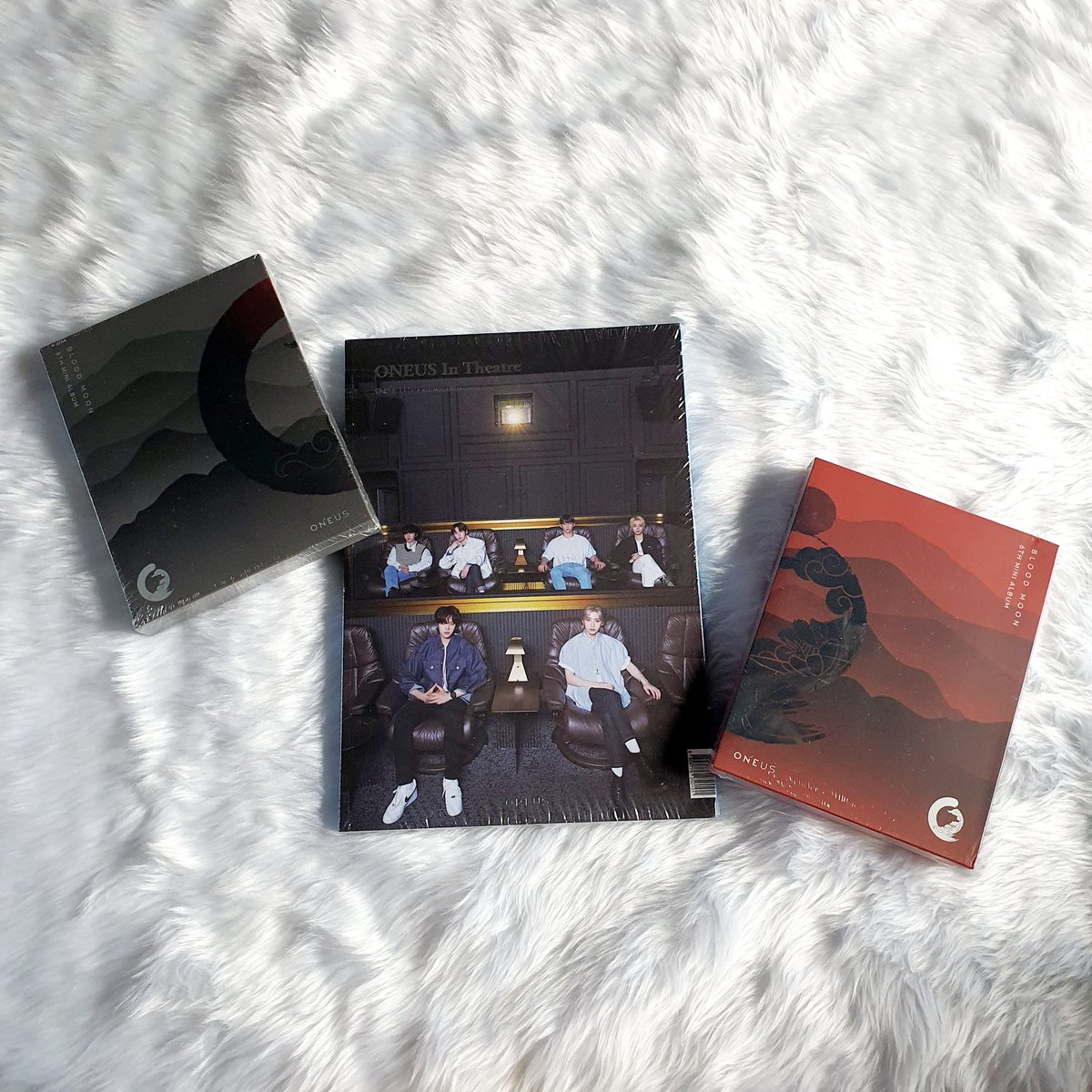 finderskprsph's tweet photo. ONHAND X CLOSING SALE PH 🇵🇭

Oneus - Blood Moon album

— sealed
— grey, blood &amp; theatre version available
— 150 php + LSF
— order form: https://t.co/YeRbQ6aJMy

🏷 wts lfb ravn seoho leedo keonhee hwanwoong xion https://t.co/EuCG1PuH5l