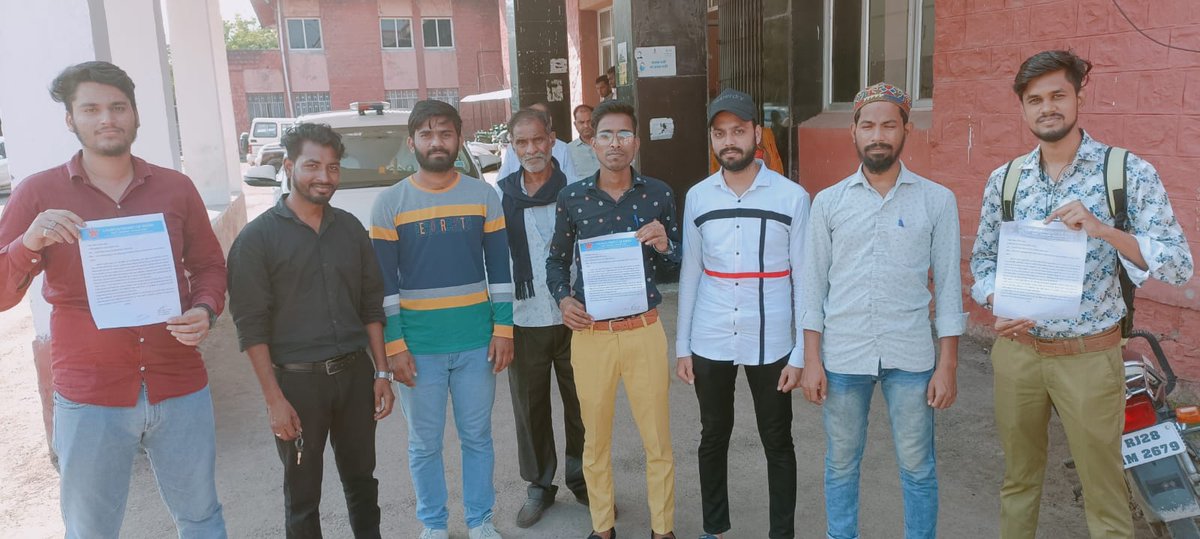 CFIRajasthan's tweet photo. कैम्पस फ्रंट बारां, ने अमीन कायमखानी के निलंबन को रद्द करने की मांग को लेकर मुख्यमंत्री के नाम बारां जिला कलेक्टर को ज्ञापन सौंपा। https://t.co/rNzCtY86FA