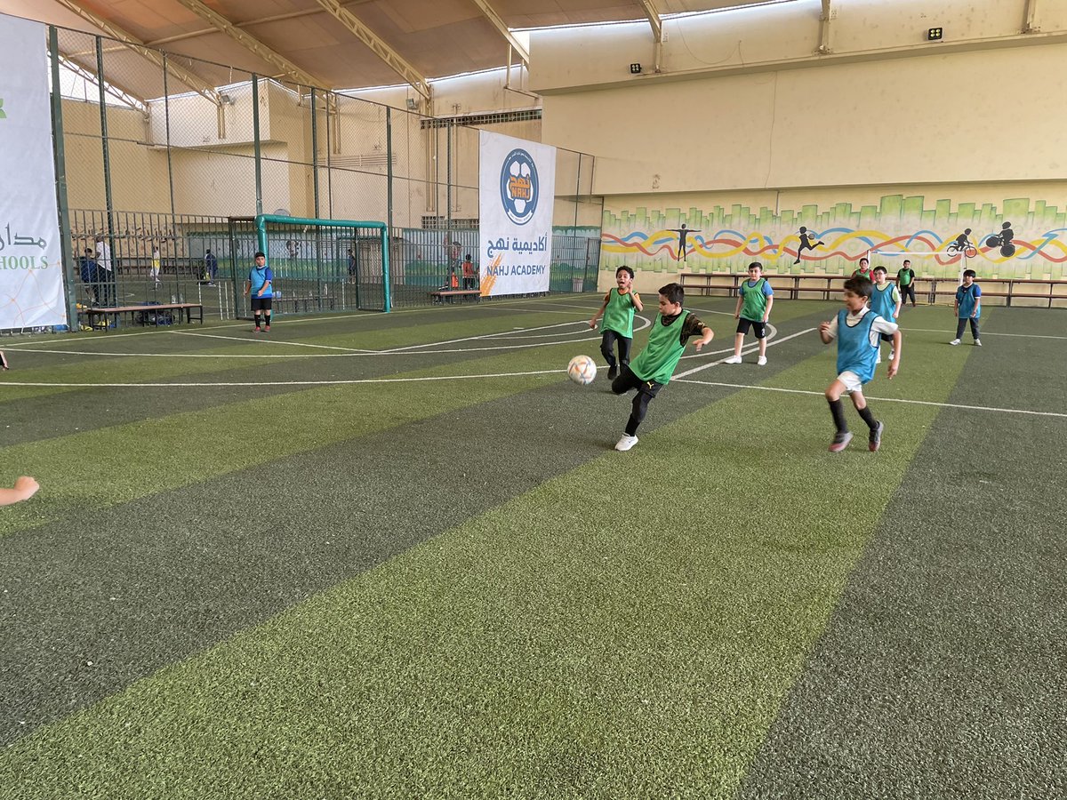nahjacademy's tweet photo. الحصة التدريبية ليوم الاثنين 12/09/2022

متشوقين لرؤيتكم التمرين القادم
            ⚽️🔥😍🙏🏼

0532170383
#إعلان #AD #الرياض #أكاديمية #كرة_القدم https://t.co/PxF6JKOLwA