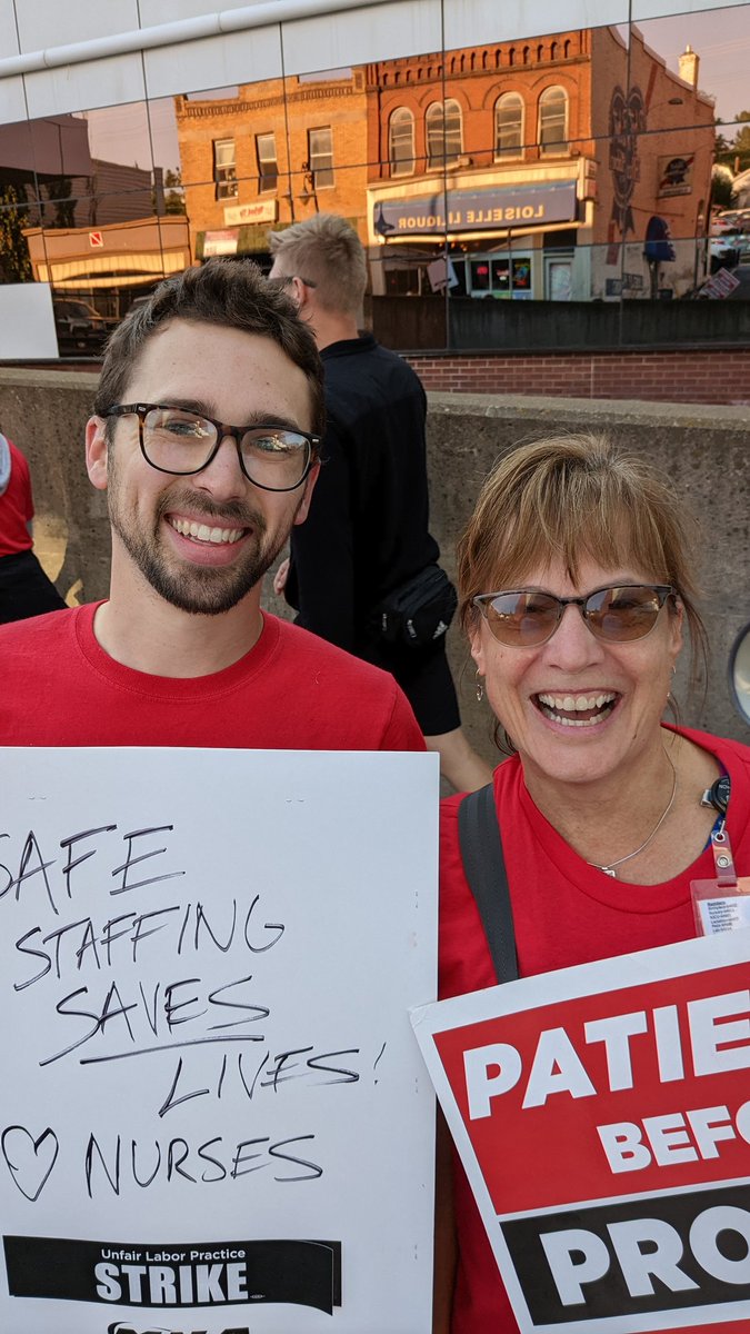 mayouduluth's tweet photo. Standing in strong solidarity with our @mnnurses, who are striking today for the health and safety of all of us in the largest nurse strike in US history. Nurses deserve safe staffing levels, fair wages, and workplace violence protections. Put nurses &amp; patients over profits! #mna https://t.co/83J5M0r6lD