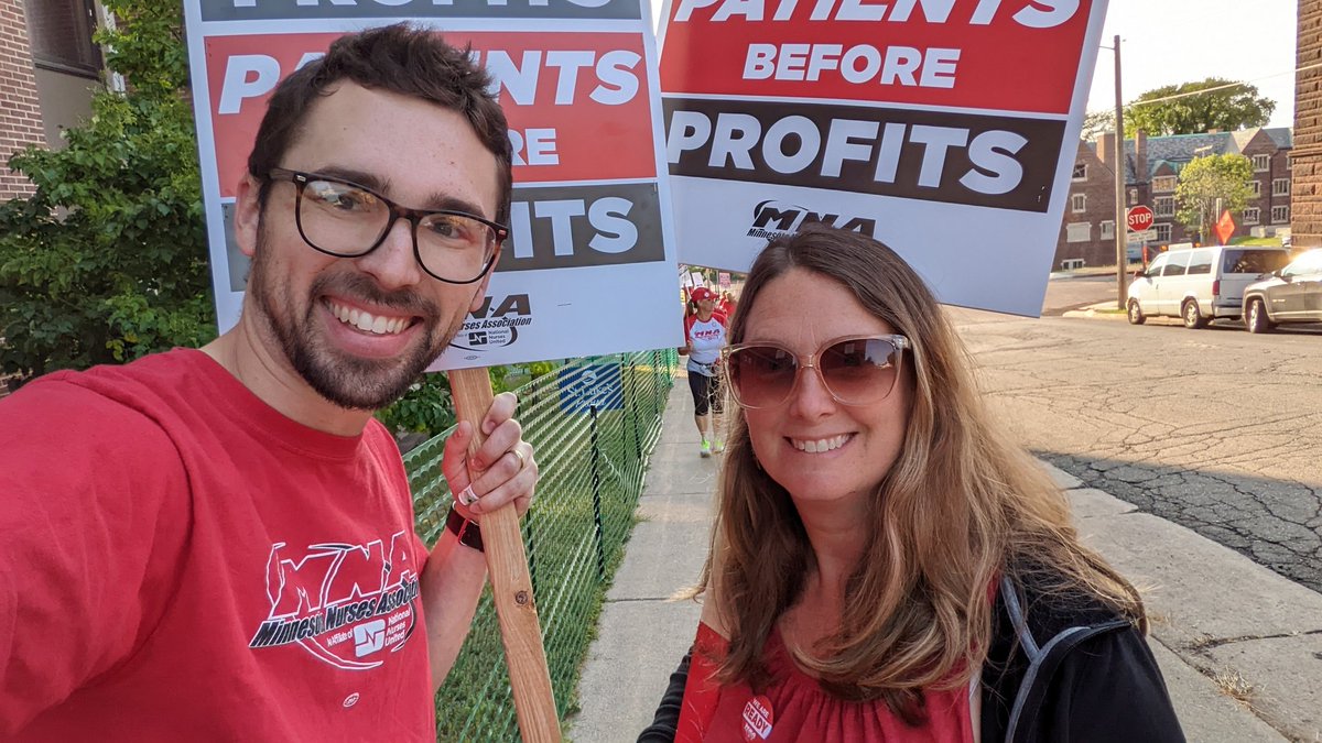 mayouduluth's tweet photo. Standing in strong solidarity with our @mnnurses, who are striking today for the health and safety of all of us in the largest nurse strike in US history. Nurses deserve safe staffing levels, fair wages, and workplace violence protections. Put nurses &amp; patients over profits! #mna https://t.co/83J5M0r6lD