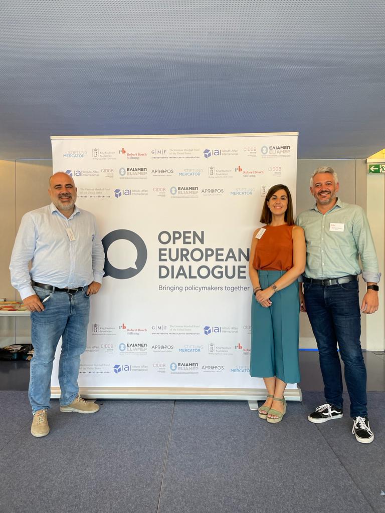 uxia_tizon's tweet photo. 👉Many thanks to @OEDialogue for an intense weekend of discussion and exchange of ideas
🇪🇺We have been able to get closer to the European reality
🌹Thank you, once again, for letting me share these moments with you!
#OEDialogue #ParliamentsOfEurope https://t.co/fCOpjrJNYN
