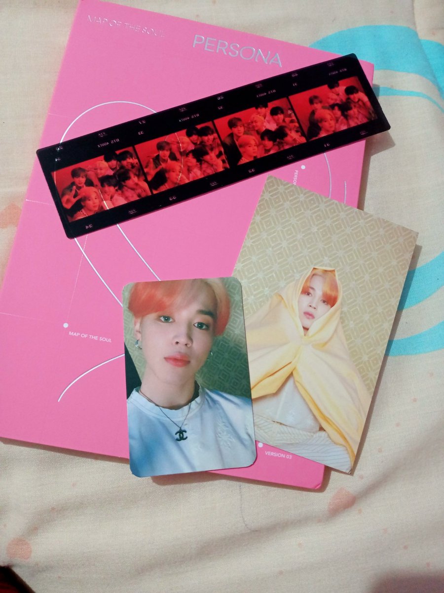child_mishe94's tweet photo. Hoy llego a casa el álbum map of the soul persona
Muchas gracias @ProyectoLtb por poder darme la oportunidad de tener este álbum en casa 

@BTS_twt https://t.co/n4aDoMVZSA