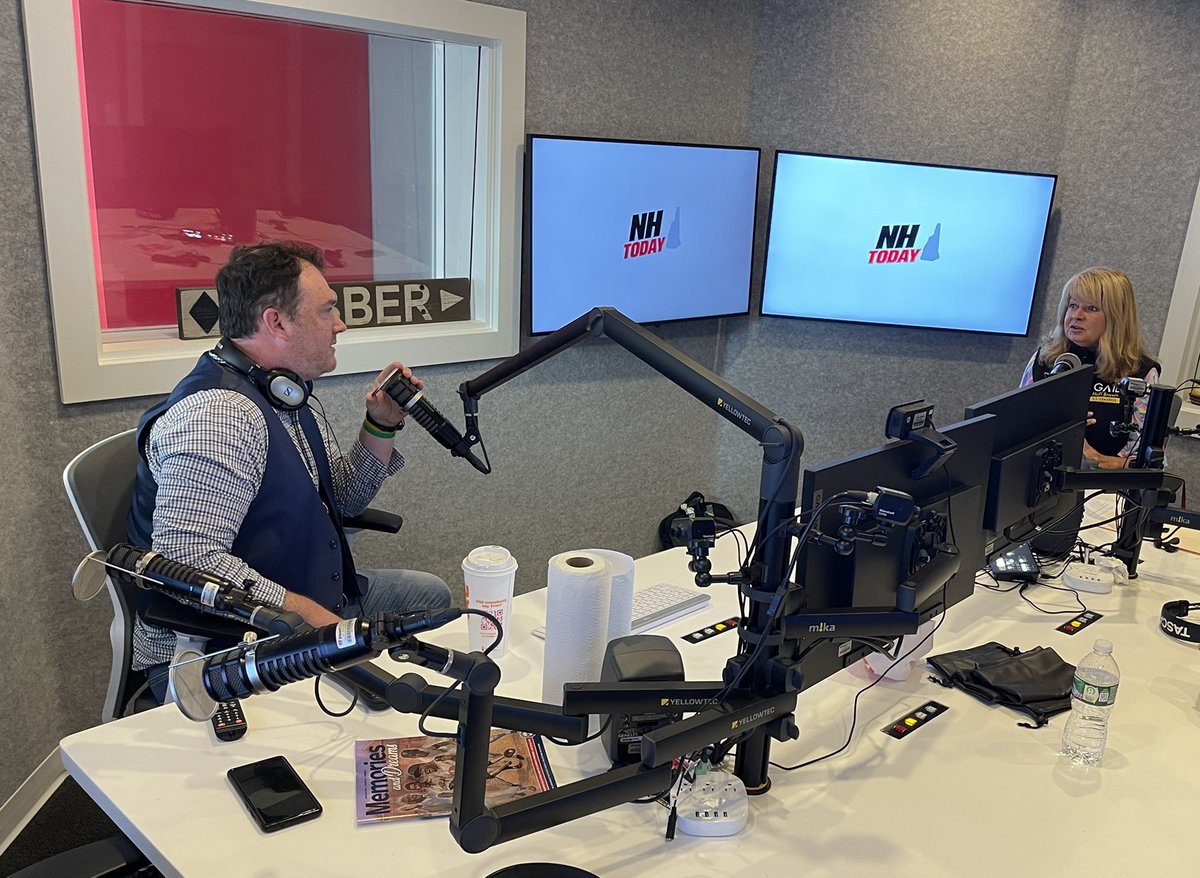 gailhuffbrown's tweet photo. It’s the last day on the trail before the primary! 

We started our morning in studio with Chris Ryan of @NHTodayShow, talked with @RayRichardsonJr, and then hung out with Jack Heath of @thepulseofnh!

Make sure you go vote tomorrow! We must #TakeBackTheHouse

#NHPolitics https://t.co/4TBFaAqhP4