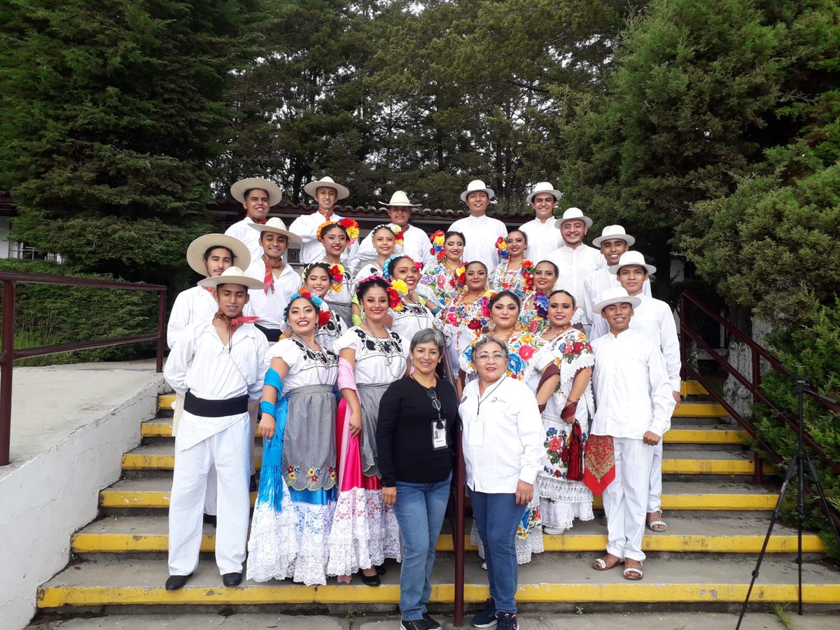 itesicomunica's tweet photo. #ComunidadTegnológica del @itesicomunica del @TecNM_MX, el selectivo de danza Folklórica participó en el #ENAC2022 de #TecNM en Tuxtla Gutiérrez, Chiapas del 08 al 12 de septiembre, lugar que se ganó con participación en San Juan del Río Querétaro #SoyITESI #TodoSomosTecNM #Búhos https://t.co/EYeRpo1jjQ