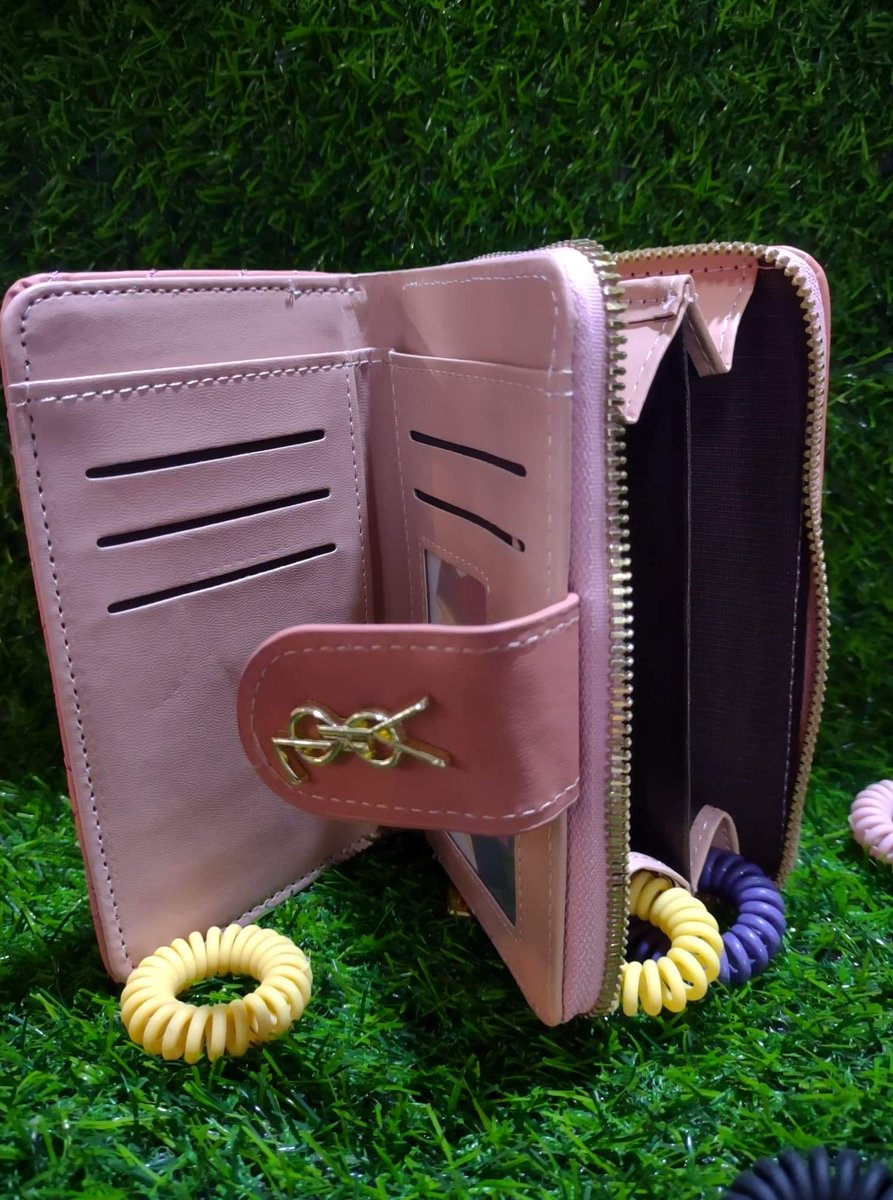 LomaxShop tweet media
