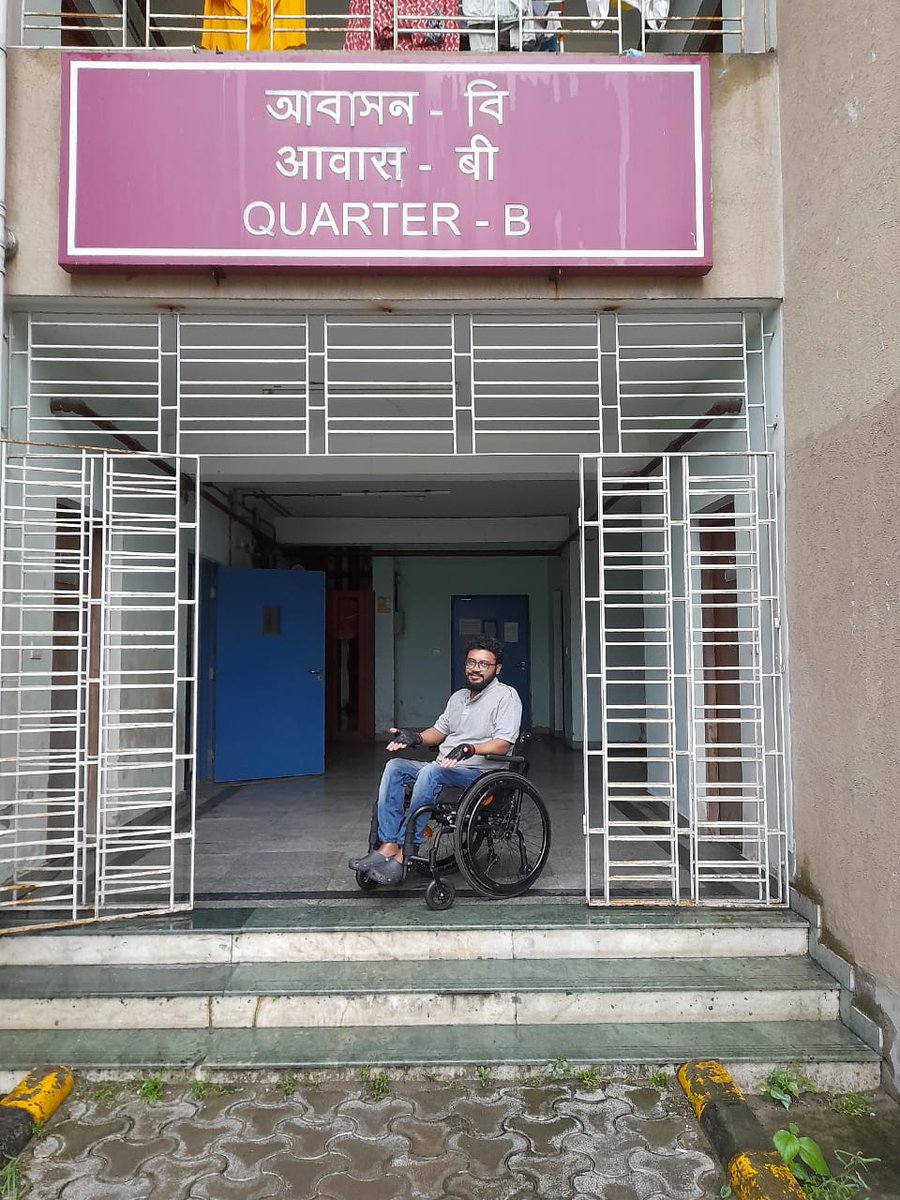 Absk4u's tweet photo. Yesterday I visited ESIC, Joka, Kolkata. This is the entrance of one of the buildings provided for employee accommodation. Where is the adherence to #RPWDAct2016? Where is #accessibility? #CryForChange @PMOIndia @LabourMinistry @MSJEGOI @MoHFW_INDIA https://t.co/2Do6K2qMHj