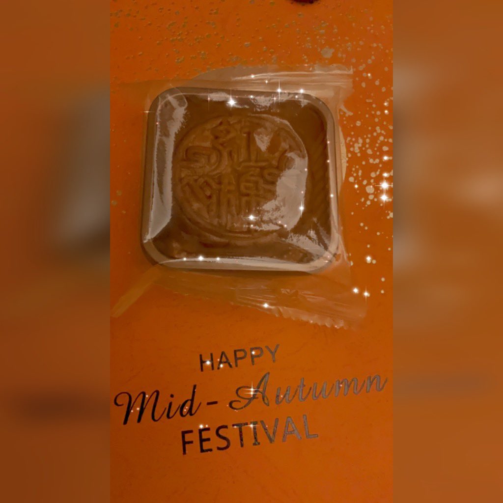 hinsgarden's tweet photo. HAPPY Mid-Autumn Festival 🥮
Discord ID: hinsgarden #0241
 #HertzChallenge @Hertz_city https://t.co/Xm2EuwPC7o
