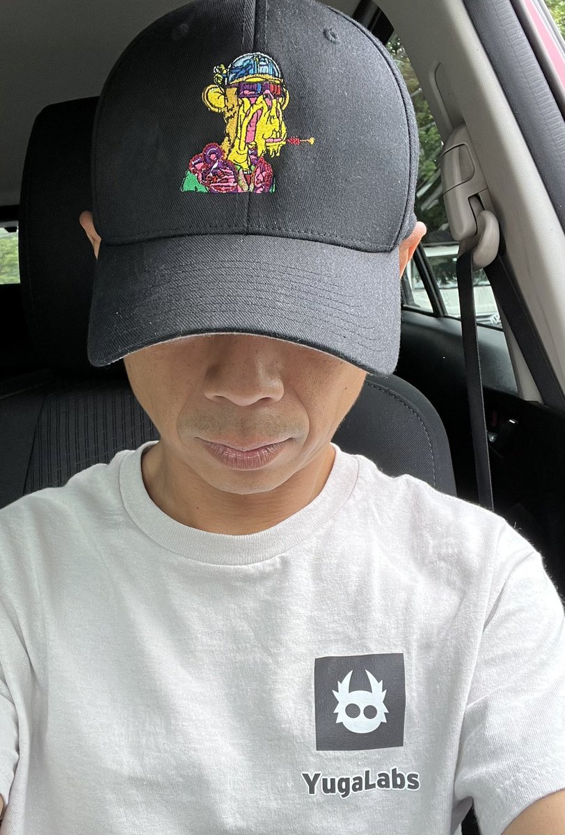 shadymarkny's tweet photo. GM ALL, rocking my @yugalabs outs today! @BoredApeYC @OthersideMeta https://t.co/SEulJcXMtG