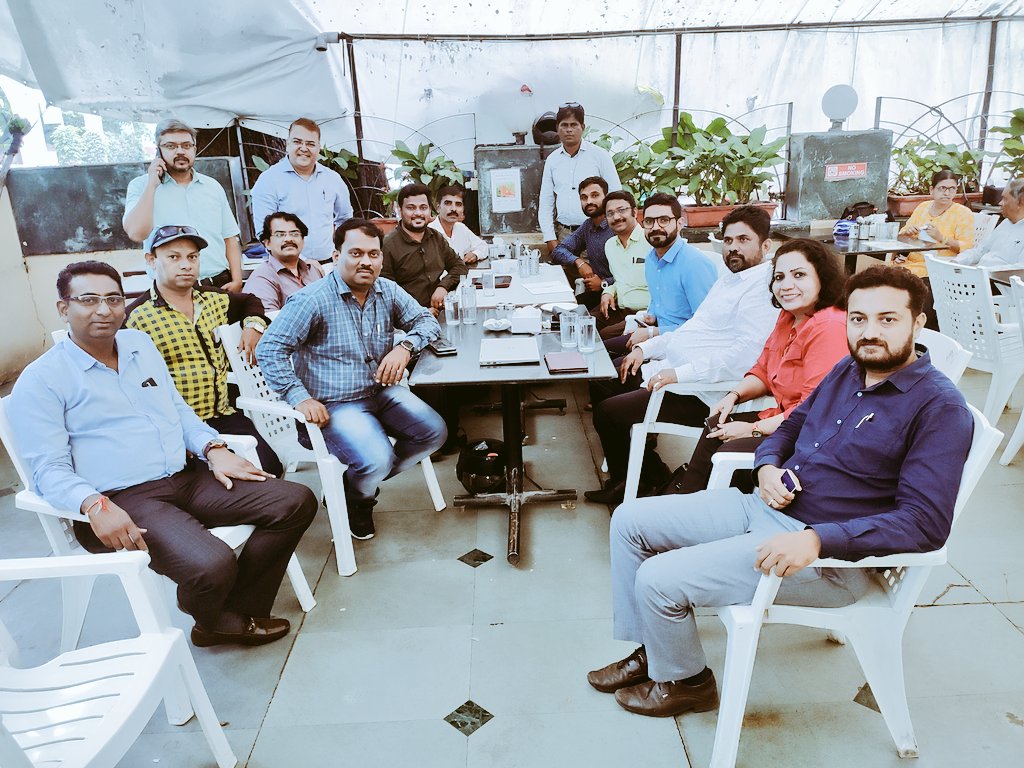 ExporterConnect's tweet photo. It was really wonderful gathering. Good start Kunal Ji(Pune Coordinator) you organised very well. It is observed that you will unite atleast 50+ #Exporters in #Pune soon. All the best👍 for Pune Region. Thanks Rafiq ji for sharing valuable info &amp; #opportunities in #Ghana 
#APEDA https://t.co/BVgYud82Jg