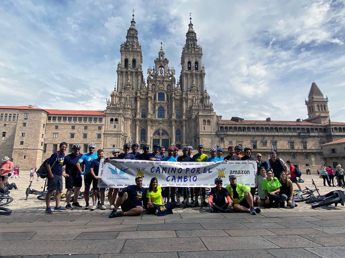 idemticos's tweet photo. 📌 #CaminoPorElCambioConAmazon.
.
Una testimonial etapa final del @camino_xacobeo entre @concellodearzua y @PazodeRaxoi para visibilizar la diversidad funcional. 
.
#Idemticos #CiclismoInclusivo #CiclismoParaTodos https://t.co/hmC2ZP9CyU