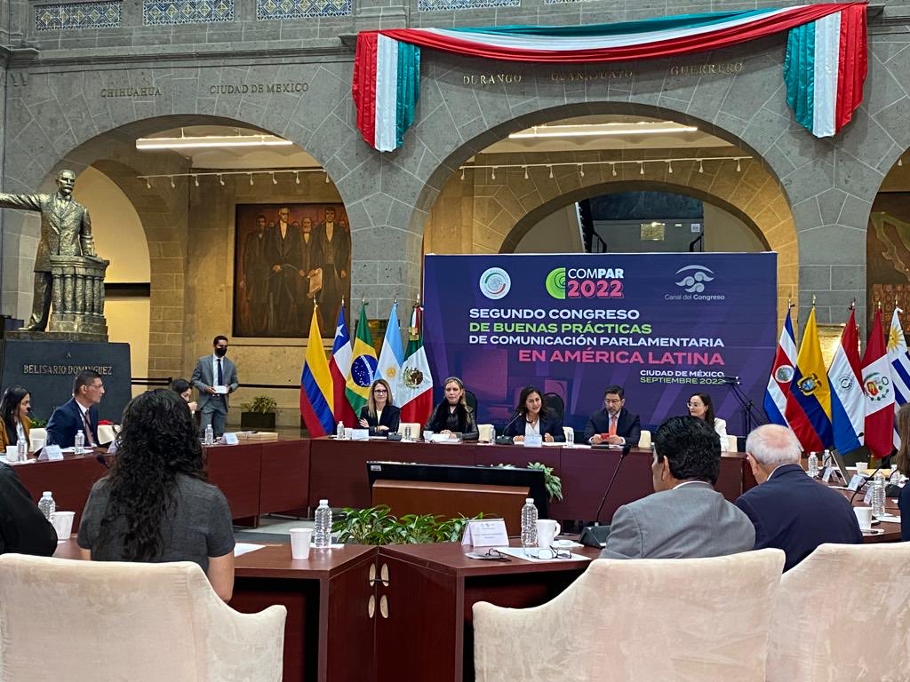 SeleneAvilaF's tweet photo. #COMPAR2022 en la antigua sede del ⁦@senadomexicano⁩ ⁦@RicardoMonrealA⁩ ⁦@Nadia_NavarroA⁩ ⁦@Eduardo_FdezS⁩ ⁦@CarmenUriasP⁩ ⁦@CanalCongreso⁩ ⁦@DefensoriaCanal⁩ ⁦@NadiaJmz⁩ ⁦@Laksman_Sumano⁩ 🇲🇽 Nada cómo enriquecernos junt@s https://t.co/erQL8Cb8J6