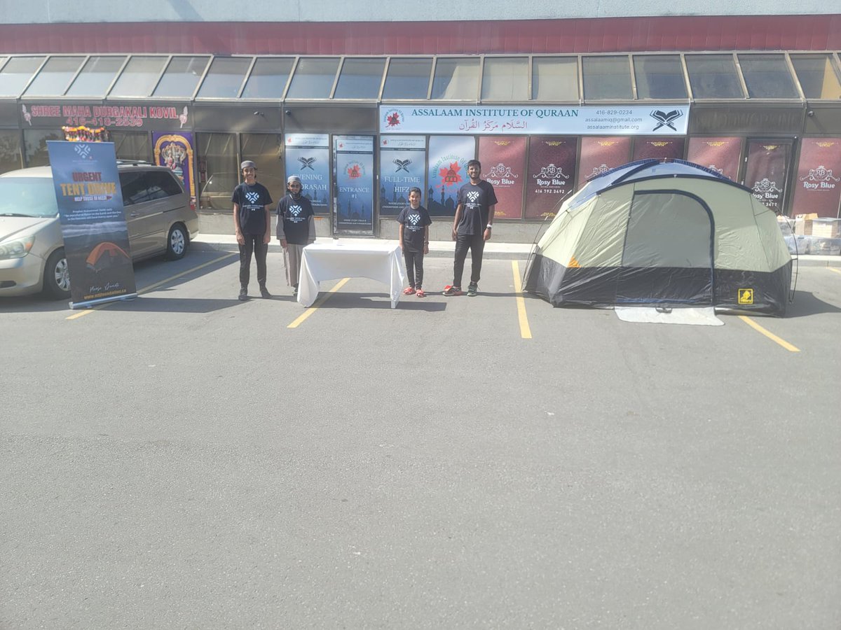 mtjfcanada's tweet photo. We collected more than 150 tents and over 55 sleeping bags for families who are displaced because of the floods in Pakistan! Our team was at 3 different locations on September 10th; Mississauga, Scarborough and Ajax! We thank each one of you for your time and your donation! https://t.co/VbhEOySZ4f