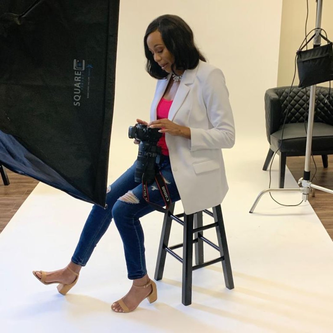 GetRealBeHealed's tweet photo. Thoughts for today: Everything rises, falls and flows through me. ๐Click the link in my bio or go to https://t.co/ntliiPamf5 to begin the journey home to YOU starting 9/22/22!
#coachforwomen #flow #femaleboss #womeninbiz #womenover40 #relationshipsummit #datingover40 https://t.co/aSpNPzdtg9