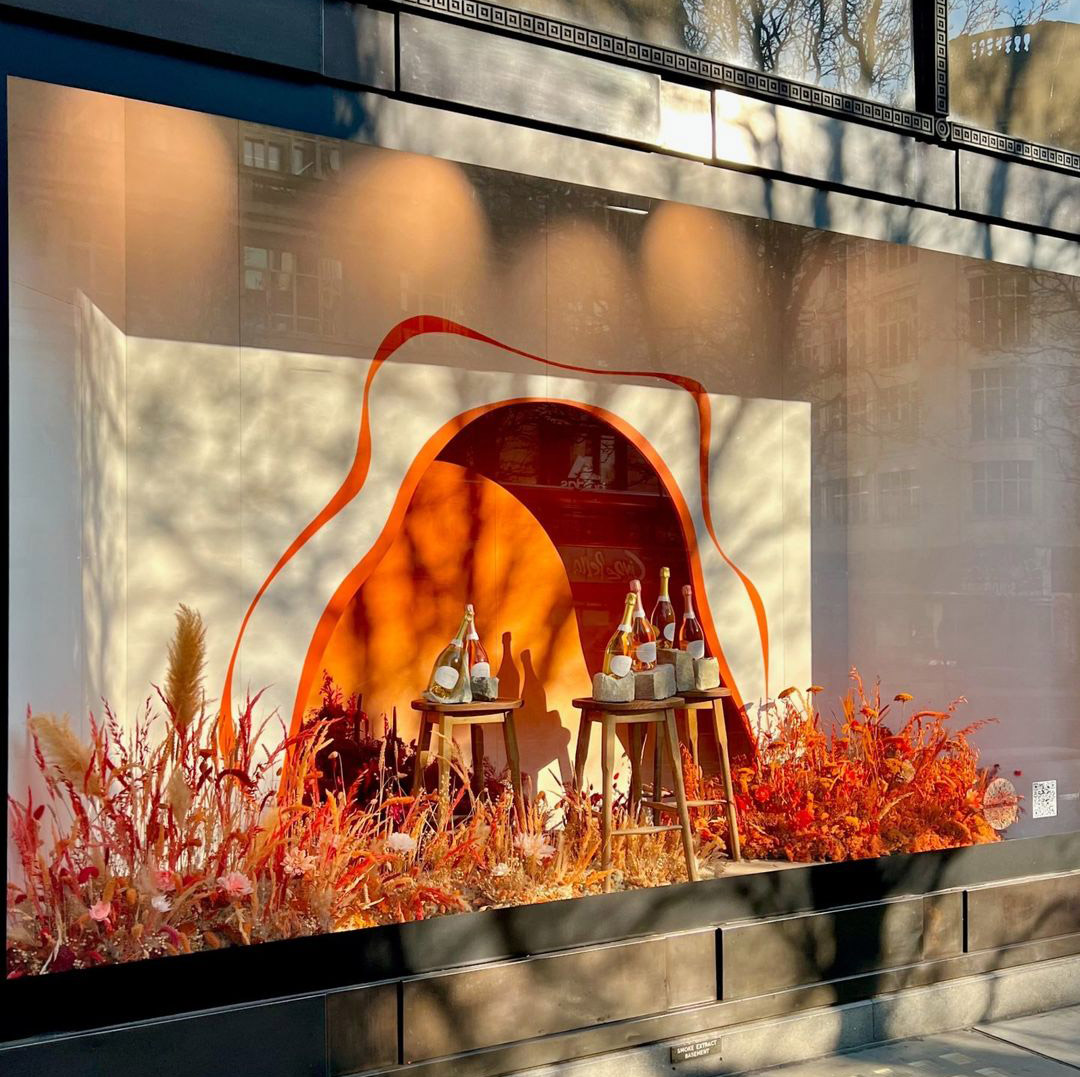 “Design and Production for Launch of French Bloom at Selfridges” #ProjectOfTheDay🏅 <a href="/leaplondon_/">LEAP</a> creativepool.com/Loveurope/proj… #productlaunch #designs