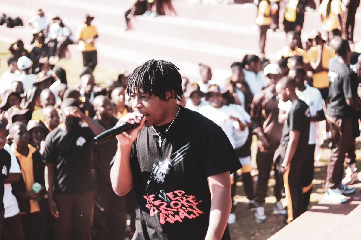 Remind our socialites to be careful, the kids are watching.