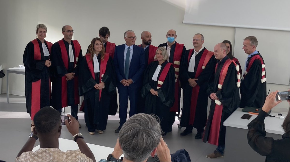 Aujourd’hui la faculté de Médecine de Nancy accueille officiellement la Pre Fabienne Ligier et le Pr Thomas Schwitzer. Bravo!!! @Fac_Medecine_UL