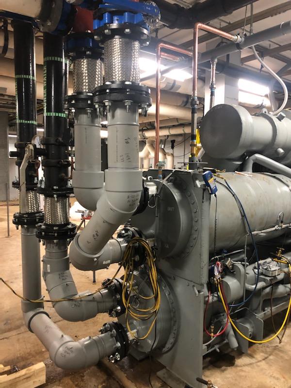 ThePowerTech's tweet image. Take a look at this customer's job well done installing a new air chiller at a university in South Carolina that was piped back with #NIRON #PPRCT pipe and fittings from Eastern's EPIC Division, and custom bolt packs from Eastern's Fasteners and Gaskets Division.