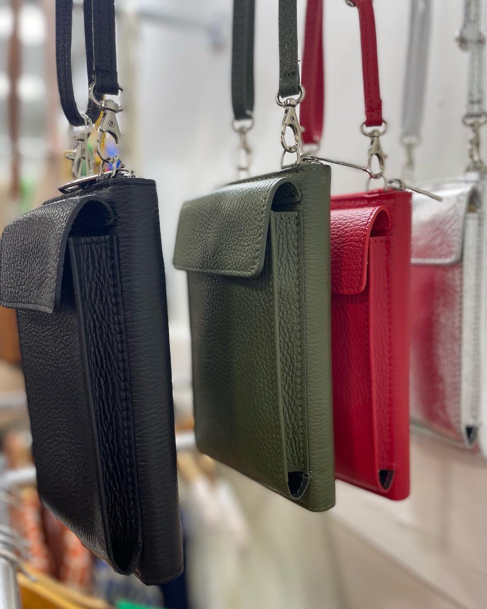 Loveit Cheltenham tweet media