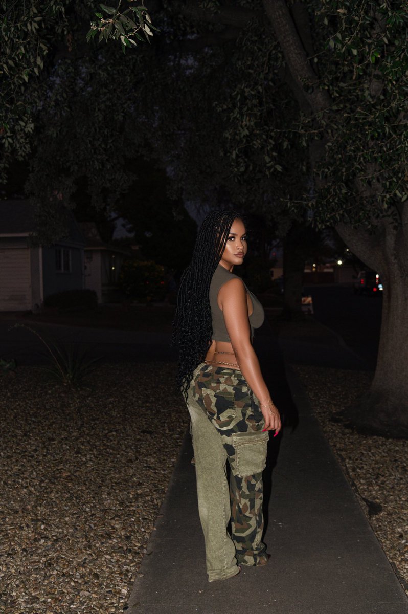 CossaMia tweet media