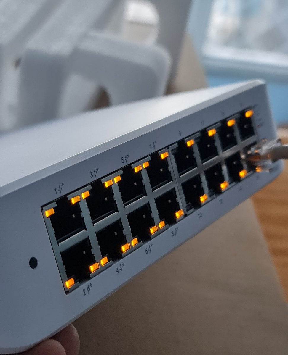 itsupportja's tweet photo. Check out this 16-Port UNIFI Switch we installed recently for a client. https://t.co/sthqTlNm33