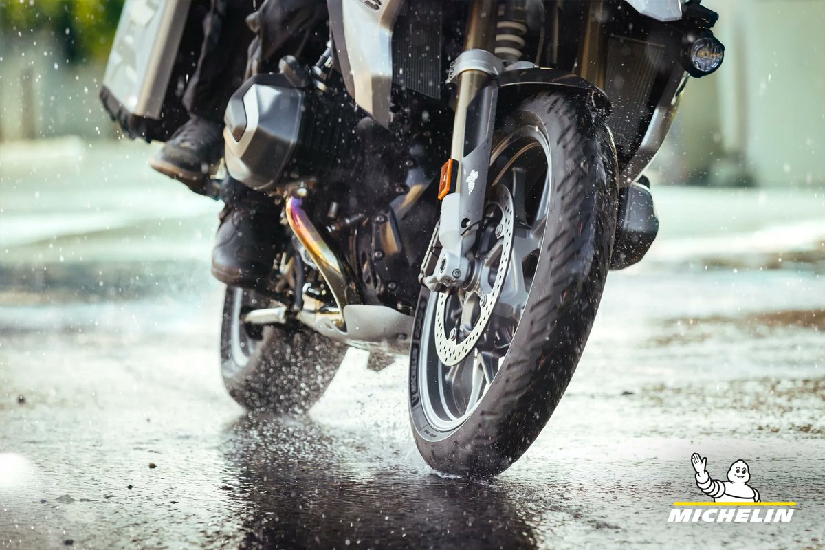 Parts Canada tweet media