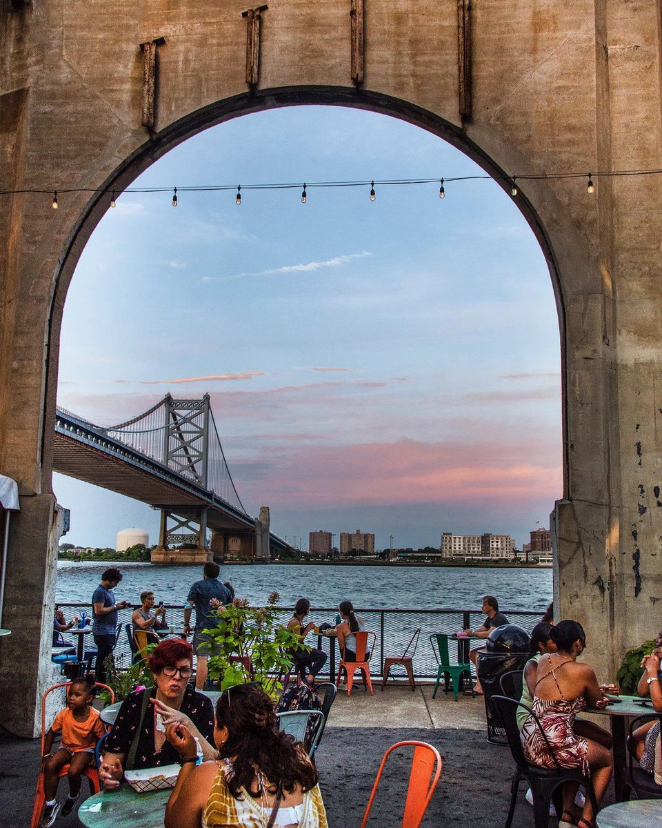 meetPHL's tweet photo. Your next event in Philadelphia could have this beautiful waterfront location at @CherryStPier. 😍

Learn more about the man spacious and picturesque riverside settings to consider for offsite receptions and other gatherings.

Photo by cosmophotogramma (Instagram) #EventProfs https://t.co/zMQ85iC6qq