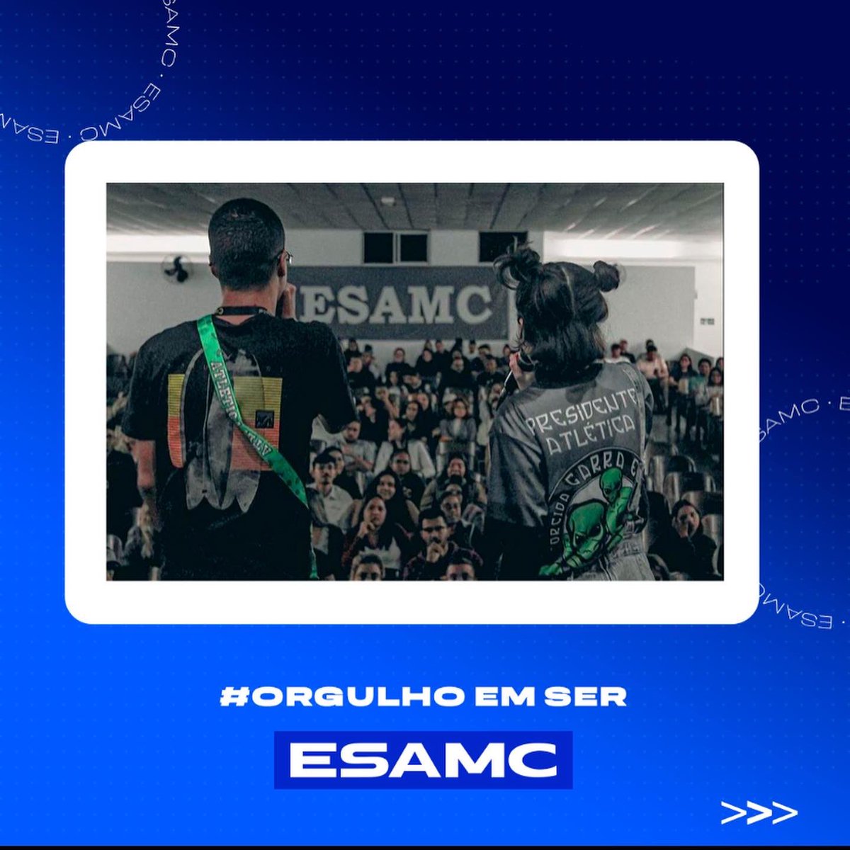 esamcoficial's tweet photo. Amamos ver nossos alunos reunidos! 💙
Esse foi o dia da apresentação da Gincana dos Calouros e da Atlética na unidade Santos, um evento incrível pensado para os alunos aprenderem, socializarem e se divertirem. 🤗
#ESAMC #VemPraESAMC #DNAESAMC #OrgulhoEmSerESAMC #ESAMCSantos https://t.co/EEW5n0VsNJ
