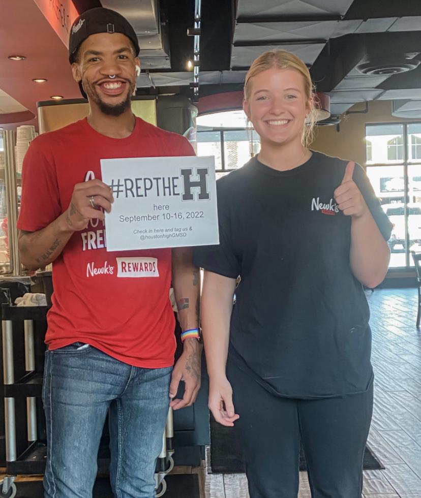 houstonhighGMSD's tweet image. Thank you @newkseatery  for your work-based learning partnership! Lillian Hollandsworth  is proud to #RepTheH with you! #CTEinTN

*This week, we are highlighting community partners who provide work-based learning opportunities for our students.*