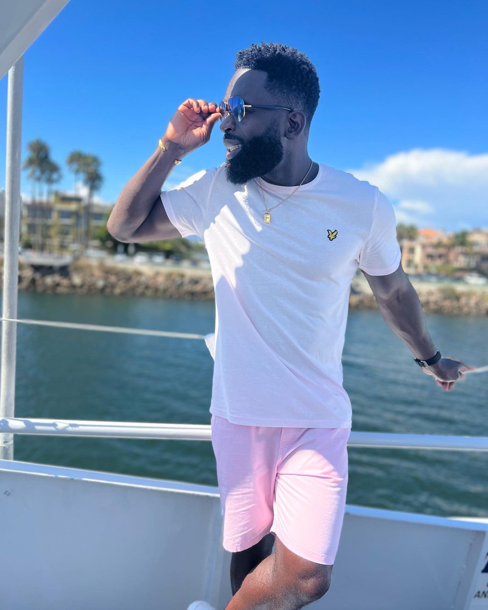 JimmyAkingbola's tweet photo. Pink Panther ~ Yatch Sh!t
Wakanda Forever π
πΎββοΈ
#EmmyWeekend #YatchShit #TeamIssaRae #LA https://t.co/s4rt9ybQ2h