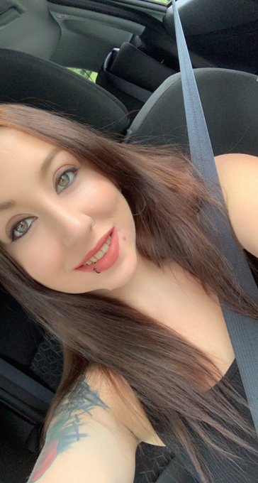 Ima do me  and start pissing ya off https://t.co/bkOq0nwFN7<a href="/tag/mvsales"class="tags"><span>#mvsales</span></a>